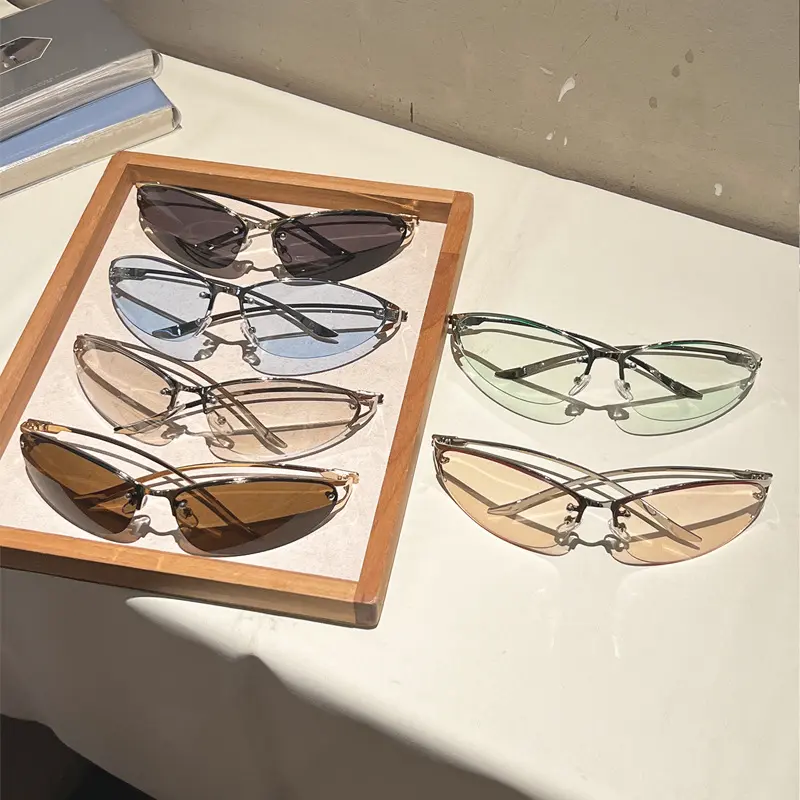 Effortless Silver Half Rim Oval Clear Gradient Sunglasses Face Slimming Tinted Lenses Futuristic Metal Temple Lightweight Y2K Aesthetic Daily Wear Driving