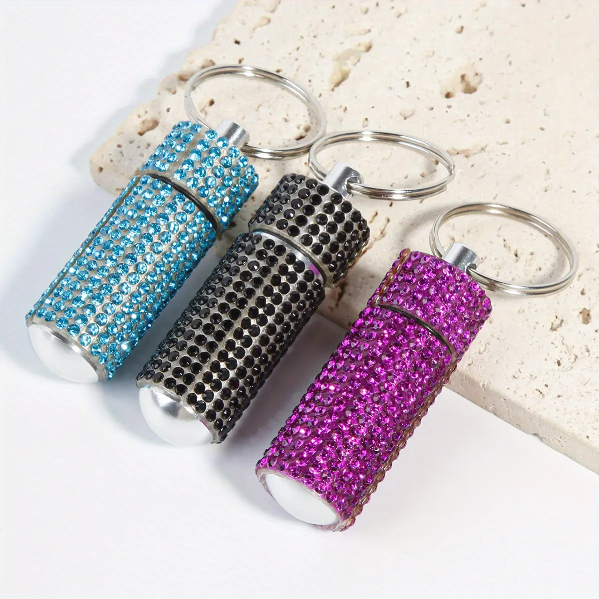 Durable Portable 3pcs of Mini Stylish Rotating Compact Medicine Holder Key Ring with Sparkling Rhinestone Decoration, Multiple Colors, Easy-to-twist Lid, Very Suitable for Portable Medicine Management