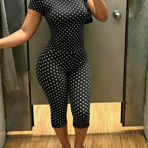 2-Piece Short Set: Polka-Dot T-Shirt and Capri Pants, Retro Y2K Style, Slim-Fit Lace-Trimmed Outfit, Perfect for Women's Summer Streetwear Summer Matching Set