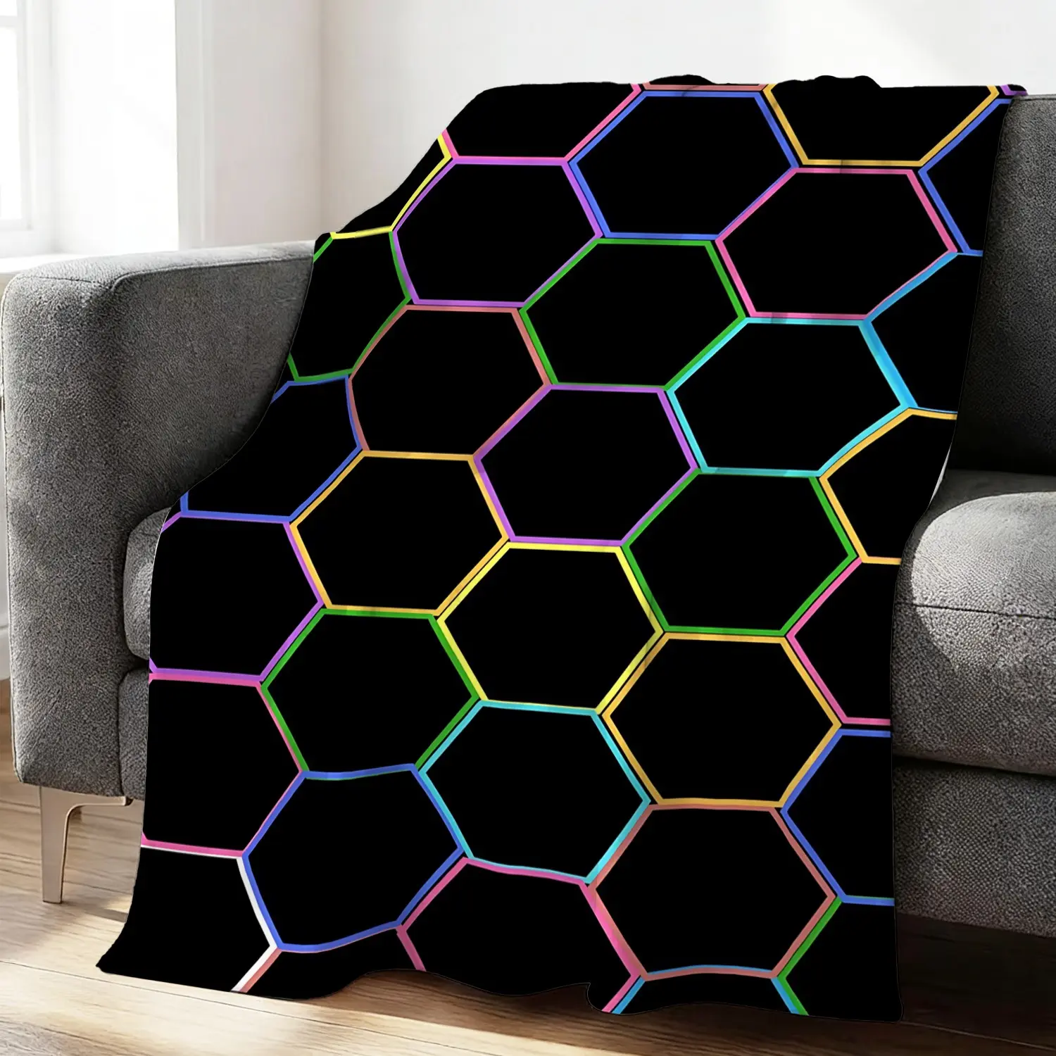 Hexagon Honeycomb Pattern Throw Blanket, Modern Style All Season Flannel Blanket, Perfect for Sofa Naps Bedroom Night Rest Office Lunch Break Outdoor Camping Road Trip Use, Ideal Gift Geometric Pattern Lovers