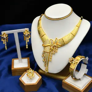 Women's 4Pcs 24K Gold-Plated Crystal Floral Filigree Jewelry Set - Collar Bib Necklace, Earrings, Bangle, Ring for Wedding, Eid Gala (Luxury Dubai African Arabic Style Costume Accessories)