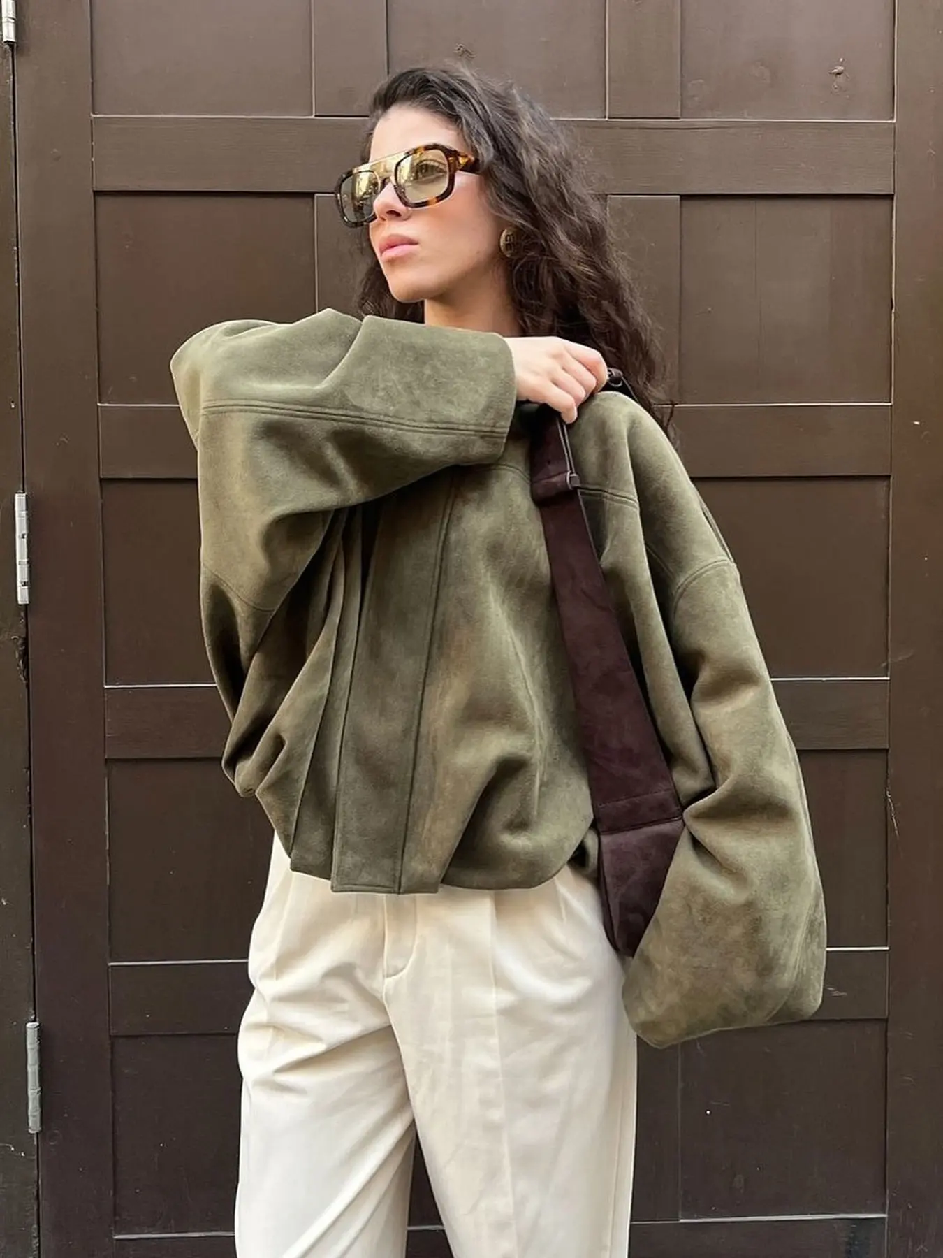 Woman's Faux Suede Bomber Jacket Batwing Sleeve Zipper Top Spring Autumn Stylish Baggy Loose Relaxed Fit Bomber Coat for Women Casual Outdoor Pilot Jacket Streetwear