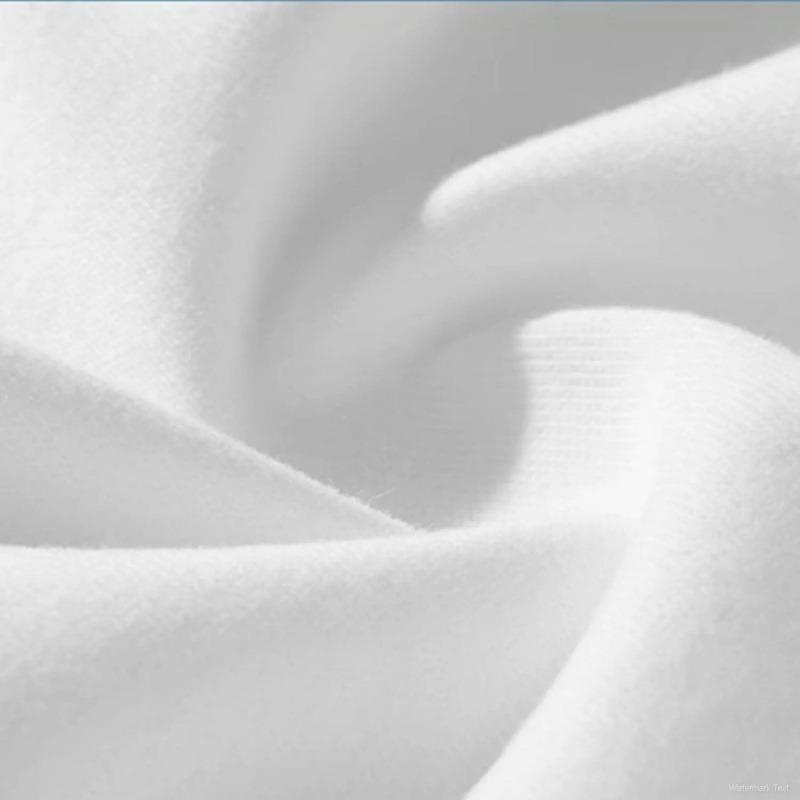 "I'm Not Old, I Am Classic" Vintage Car Graphic Tee – Casual Fit, Gift for Men and Women