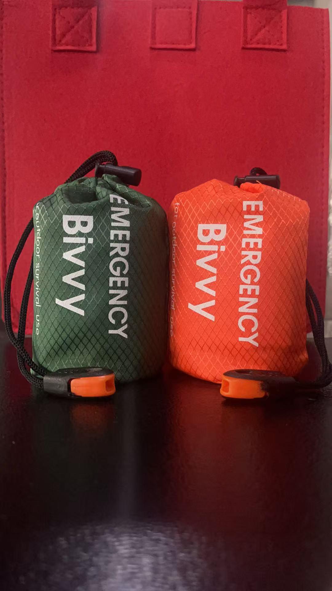 Outdoor First Aid Raincoat Survival Emergency Camping Outdoor Inthermal Insulation Thermal Equipment Survival Blanket Outdoor Products