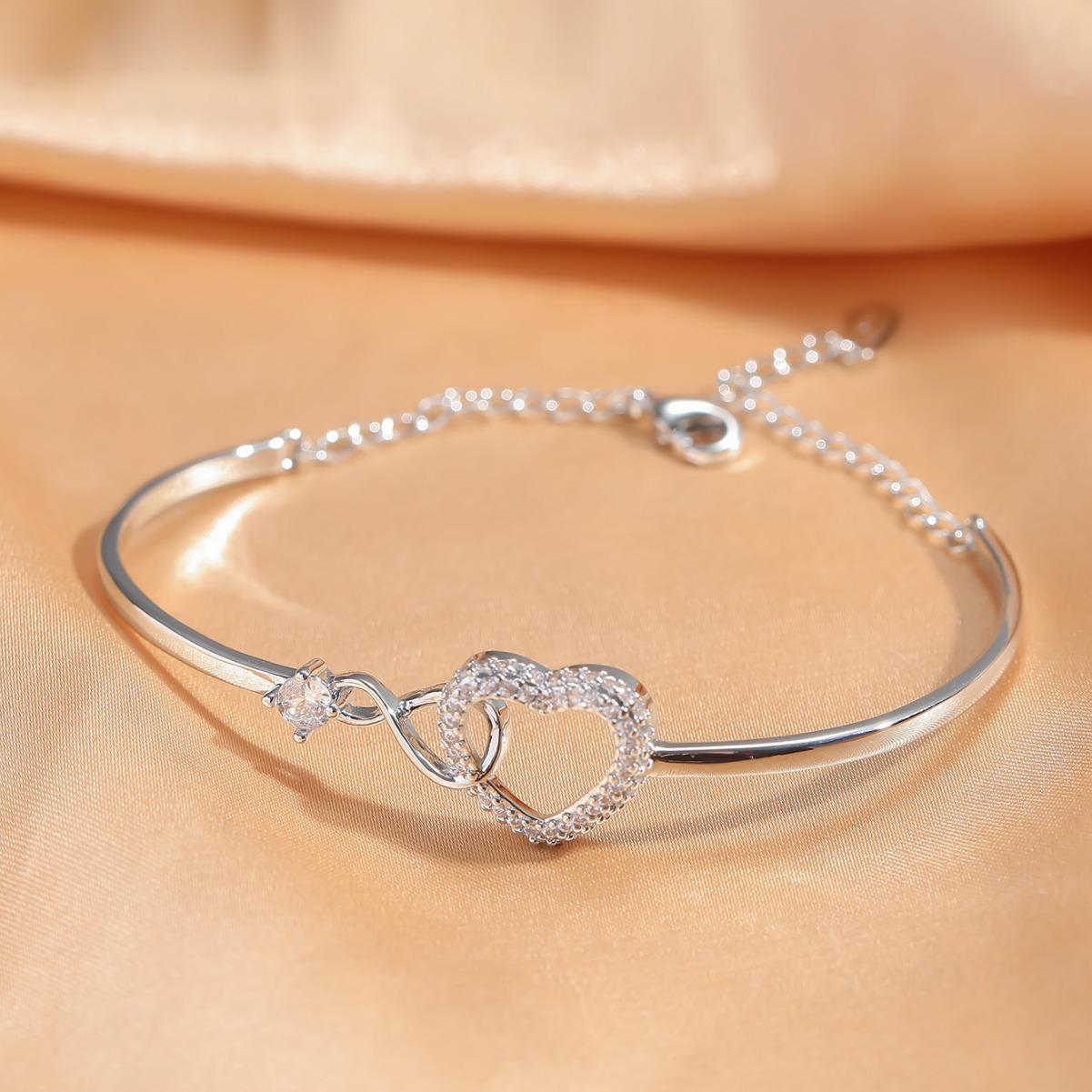 To My Daughter Forever Connected Bracelet – Infinity Heart Design, Meaningful Jewelry Gift for Milestone Celebrations, Birthday & Graduation Present from Mom or Dad To My Daughter Forever Connected Bracelet – Infinity Heart Design, Meaningful Jewelry Gift for Milestone Celebrations, Birthday & Graduation Present from Mom or Dad