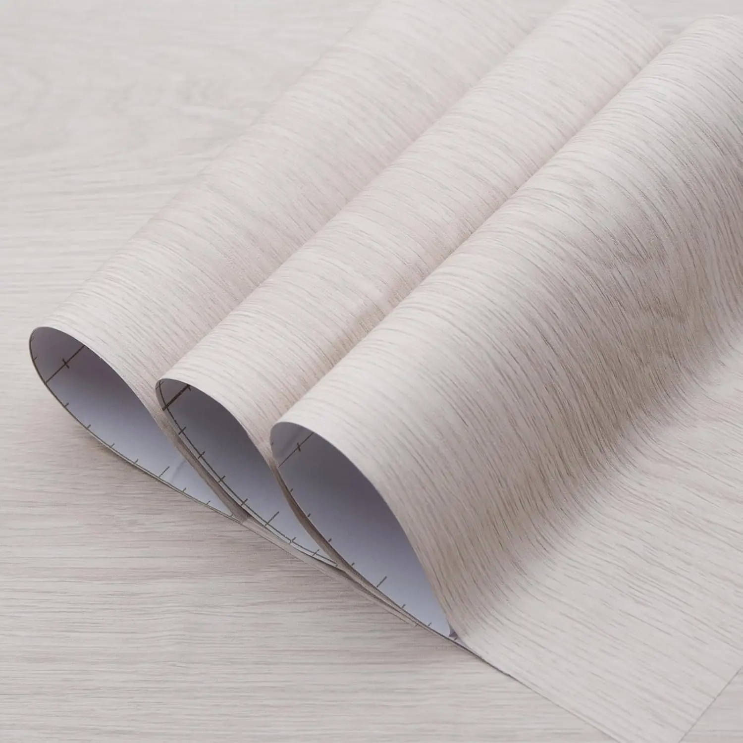 32x315inch Extra Wide Oak Wood Wallpaper Peel Stick Beige White Wood Grain Contact Paper Oak Textured Vinyl Wrap Air Guide Slot Design Matte Thickened Self-Adhesive Waterproof Wall Sticker