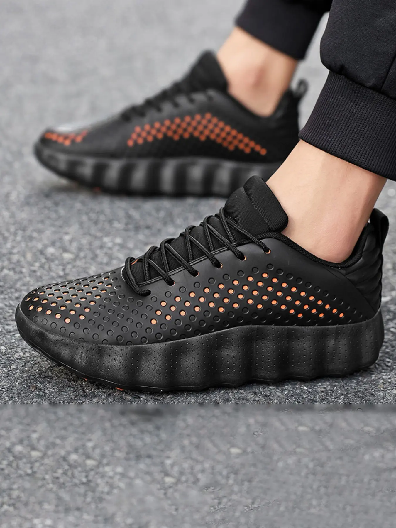 Men's Casual Running Sneakers, Thick Sole Shock Absorption, Breathable Lacing Design, Lightweight Anti-Slip, Ideal for Fitness & Daily Use