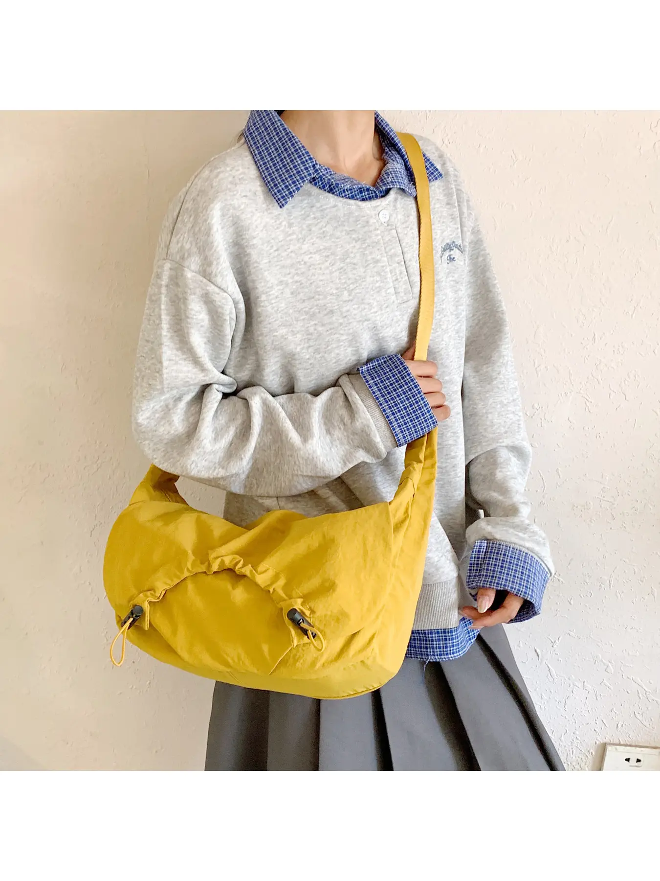 Korean-style dumpling bag for women, new solid color high-look single shoulder drawstring crossbody bag, trendy