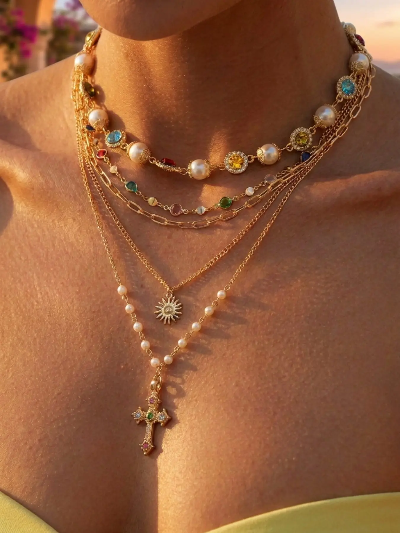 Five-Piece French Vintage Layered Necklace Set, Luxury Commuter Style, Colorful Pearl Choker, Fine Chain, Fidelia Chain, Sun Pendant, Cross Charm, Dainty Layering Jewelry, Fashion Jewelry Accessories
