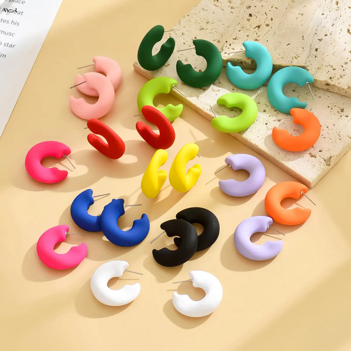 14 Color Matte Chunky C-Hoop Earrings, 3cm Thick Open Huggie Earrings in Vibrant Pastel/Bold Tones & Metallic Gold/Silver, Trendy Casual Statement Ear Jewelry for Women