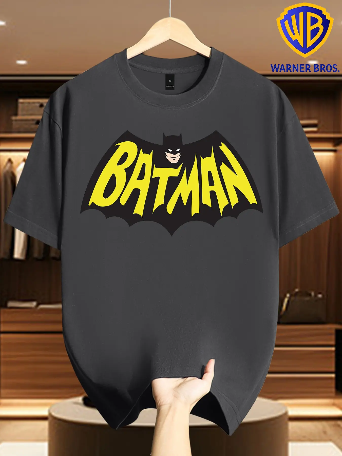 Warner Bros Men's Vintage Batman Letter Print T-Shirt, Classic Superhero Pattern, Casual Comic Fan Streetwear, Long Sleeve Loose-Fit Top