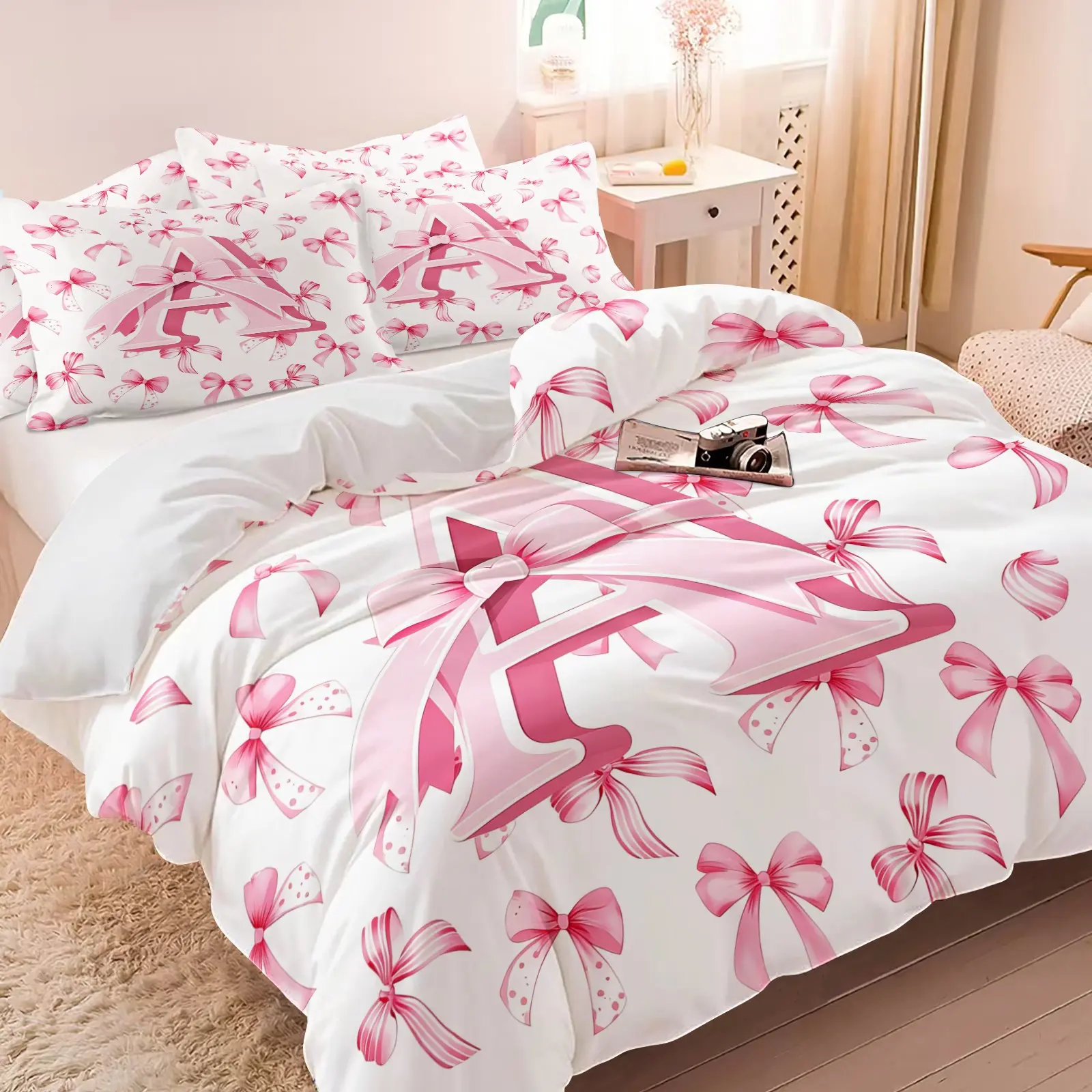 Coquette Pink Bow Initial Letter A Duvet Cover Set, 1 Duvet Cover + 1-2 Pillowcases, Cute Girly Bowknot Print Theme Bedding Set, Soft Microfiber All Season, Preppy Aesthetic Bedroom Decoration, Gift for Coquette Style Enthusiast