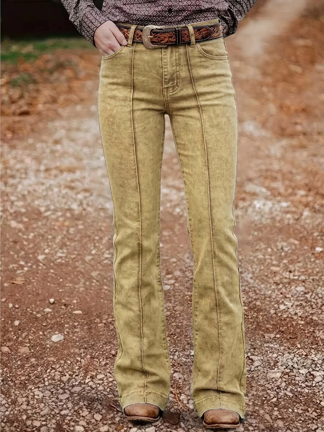 Women's Vintage Flare Jeans, High Stretch Jeans, Washed Distressed, High Elasticity Comfortable Fabric, Fitted Shape, Perfect for Outdoor Wear