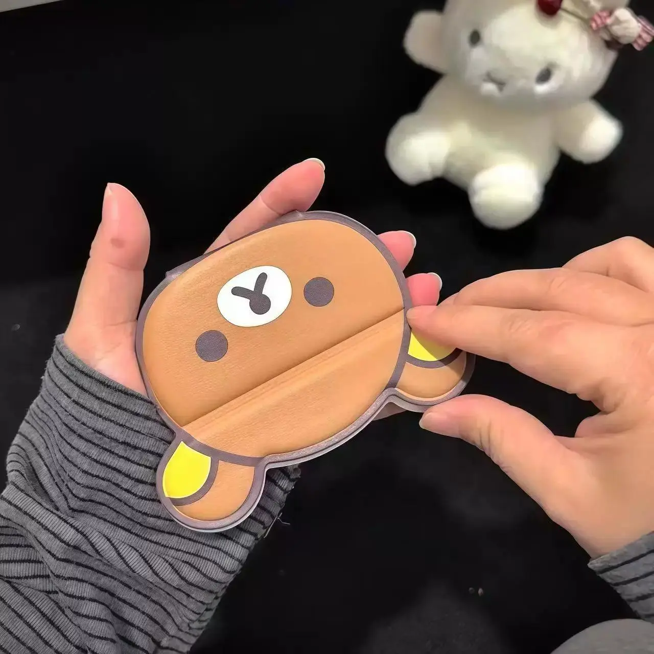 Rilakkuma Folding Makeup Mirror Cute Simple Portable Handheld Makeup Mirror Foldable Girls Compact Travel Pocket Mirror Gift