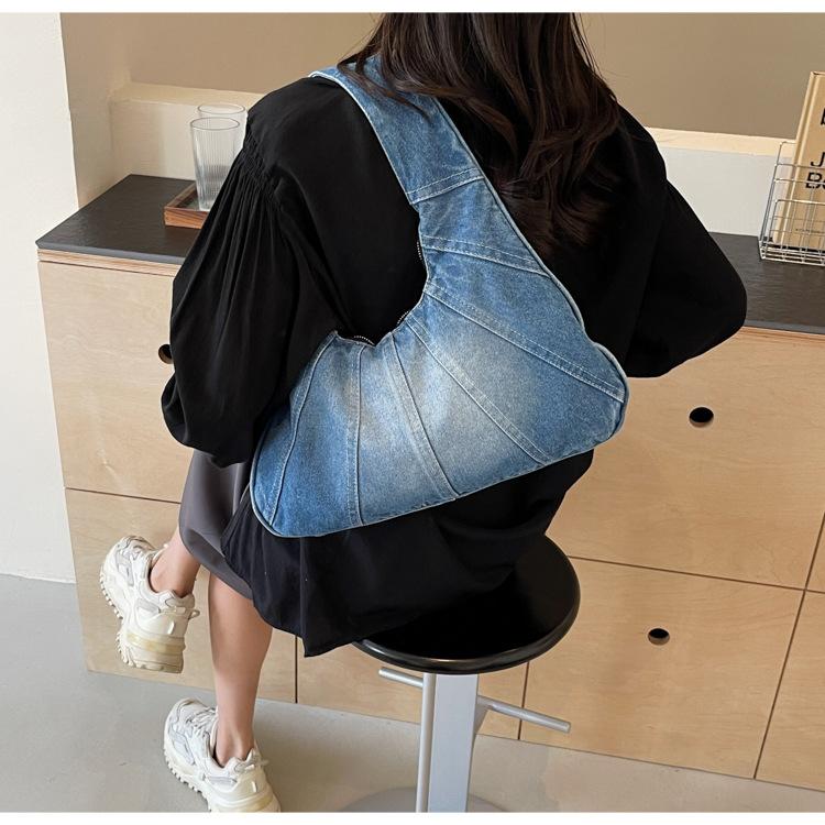 Fashionable Denim Shoulder Bag for Women – New Trendy Design for Cool Girls – Small Casual & Practical Everyday Armhole Bag