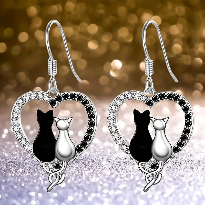 Heart-shaped Frame with Double Cat Earrings, Black and White Color Scheme with Rhinestone Beads, Chic and Smart, Suitable for Daily, Wedding, Party Wear, Suitable for Wife and Daughter Friends as Birthday Gifts.