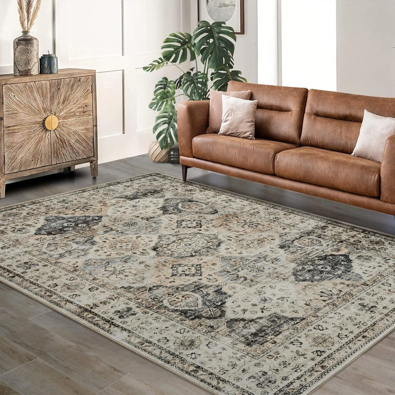 GARVEEOriental & Persian Classic Distressed Washable Rug with Non-Slip Low Pile, Vintage Velvet Soft Texture, Foldable Design for Indoor Use in Living, Dining, or Office Spaces