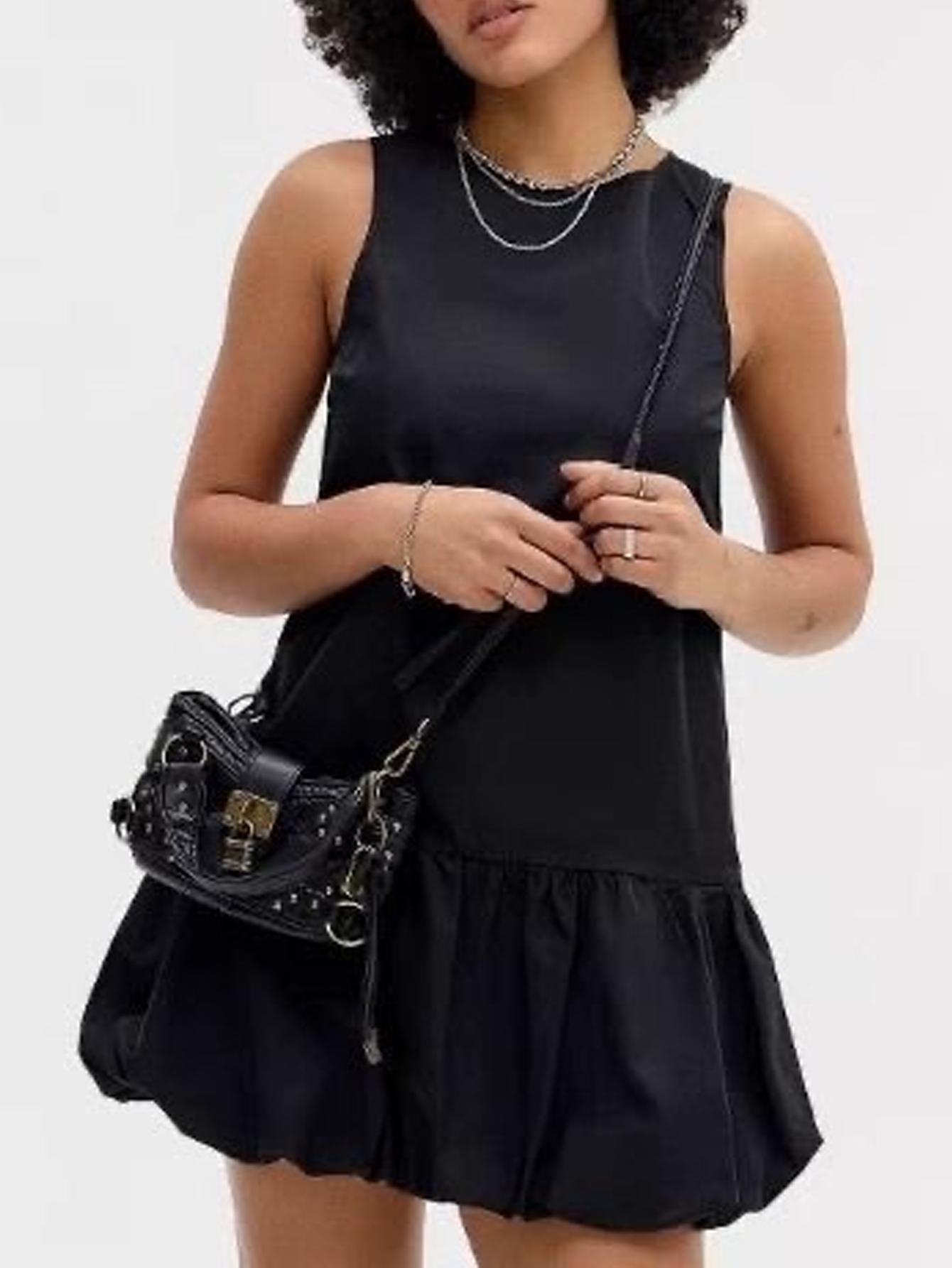 Ladies' handbag 2026 Summer New style rivet retro street motorcycle bag mini crossbody bag Mobile phone bag Women's bag