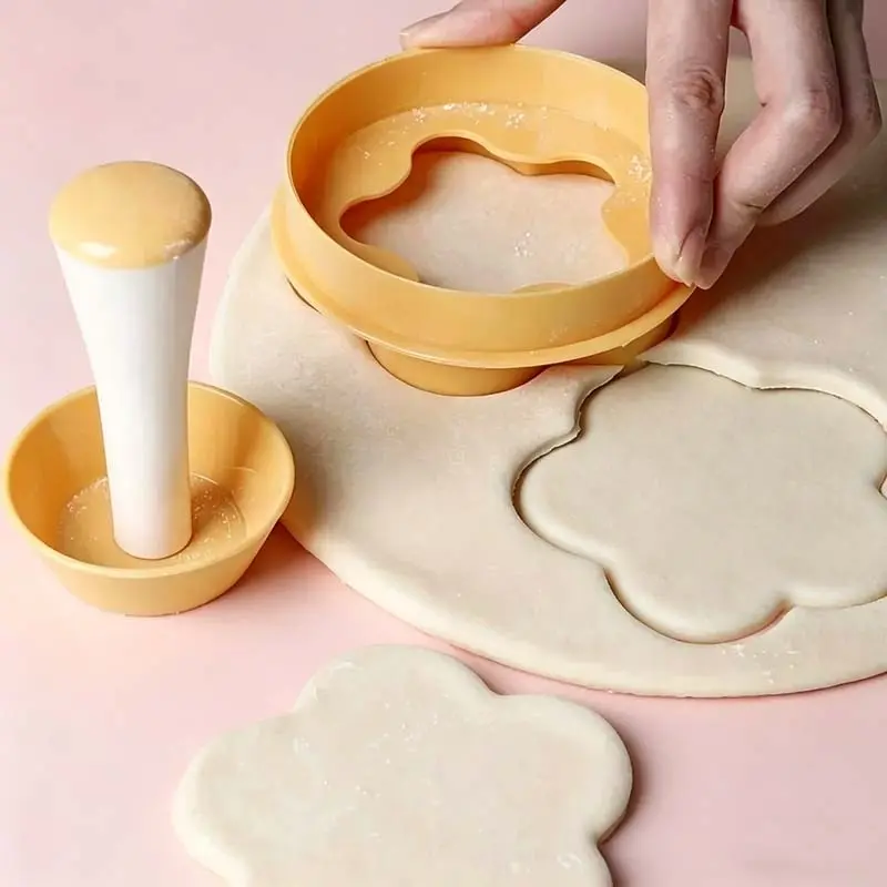 Creative Baking Mold Set, Pastry Dough Tamper, Pie Press & Flower Cookie Cutter for Cake & Biscuit