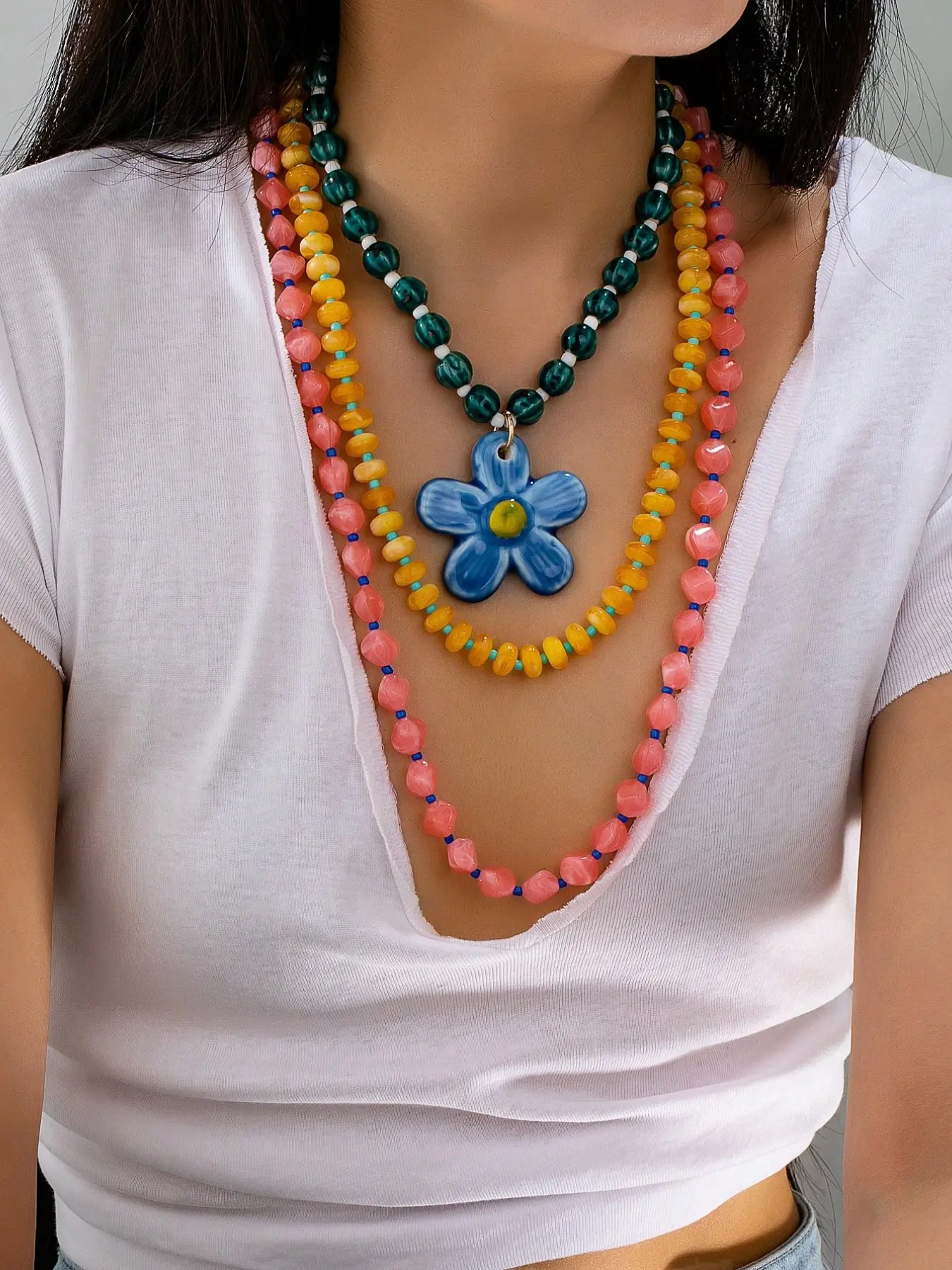 3Pcs Summer Colorful Beaded Layered Necklace Set for Women, Rainbow Chunky Ball Choker with Blue Flower Pendant, Bohemian Flower Necklace, Boho Summer Statement Jewelry, Casual Style Necklaces