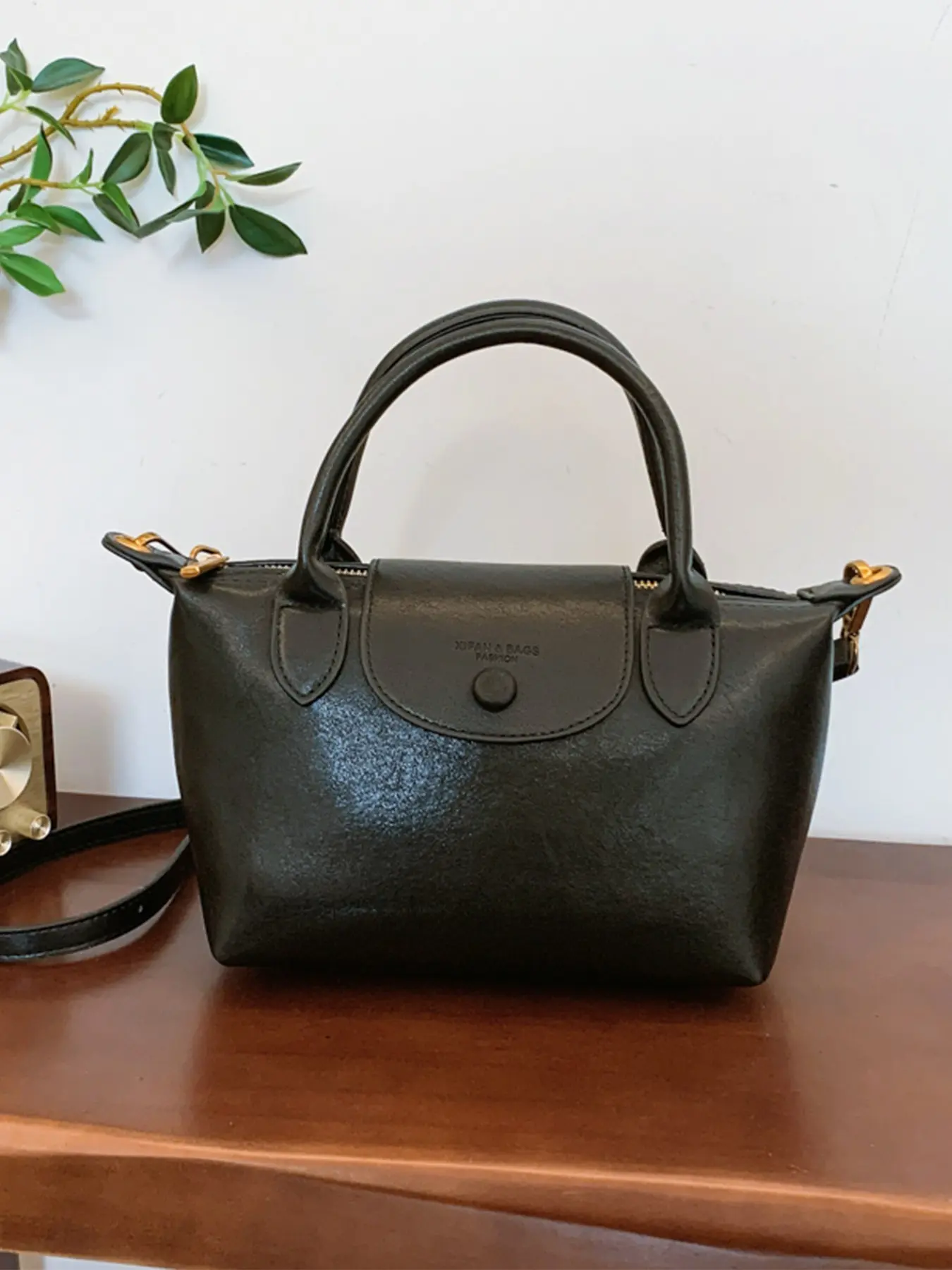 Vintage Glossy Mini Dumpling Handbag for Women, Simple Commuter Small Bag, French Classic Leather Shoulder Crossbody Bag