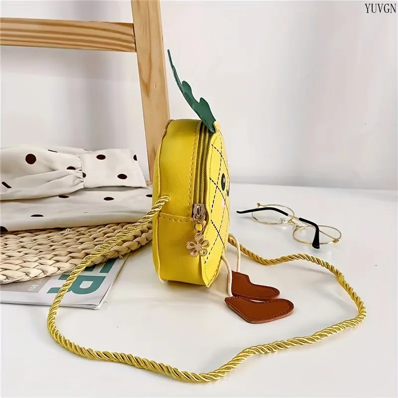 Kids' Cute Pineapple Crossbody Bag, Mini Novelty Shoulder Purse with Rope Strap for Beach Vacation, Small Mini, Fruit Shape, 3-14Y, Unisex, Outdoors, Crossbody/Shoulder Bag, No Wheels, Novelty Fruit Shape