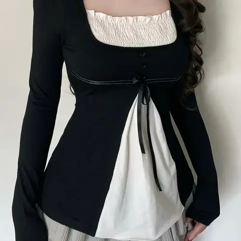 Women's Y2K Style Slim-Fit Patchwork Square-Neck Long Sleeve T-Shirt, Casual Classy Elegant Tee, Button Decor Empire-Waist Top