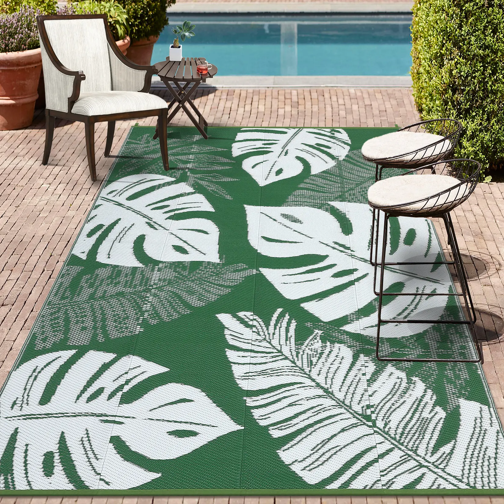 Waterproof Reversible Outdoor Rug – Modern Palm Leaf Plastic Straw Area Carpet for Patio, Deck, Balcony, Poolside, Camping, Large Size, Easy to Clean, Durable