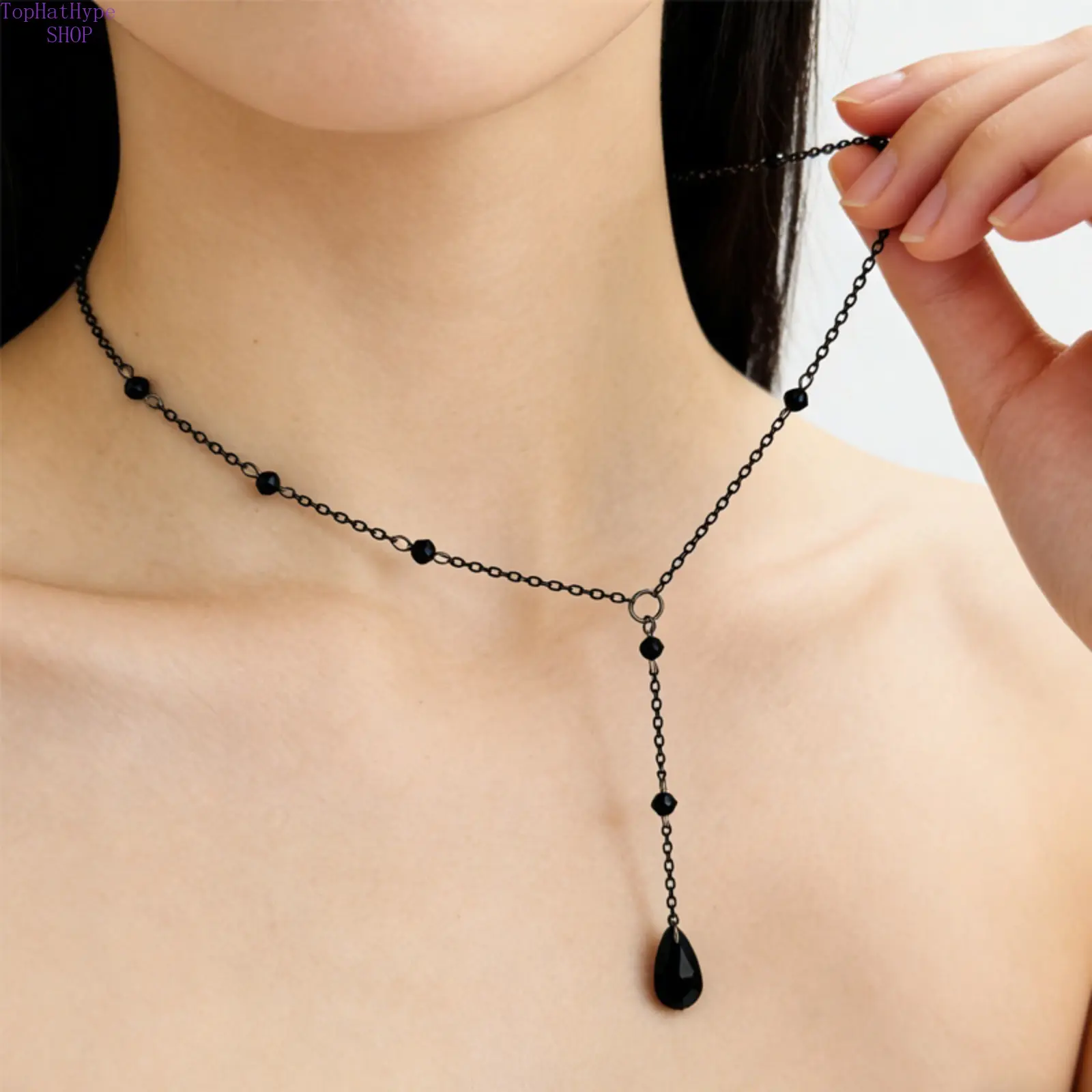 Vintage Gothic Blood Drop Tassel Necklace, Dark Aesthetic Metal Choker Collar, Stylish Red Water Drop Pendant Jewelry, Edgy Trendy Accessory For Halloween, Party, Cosplay & Gothic Daily Outfits