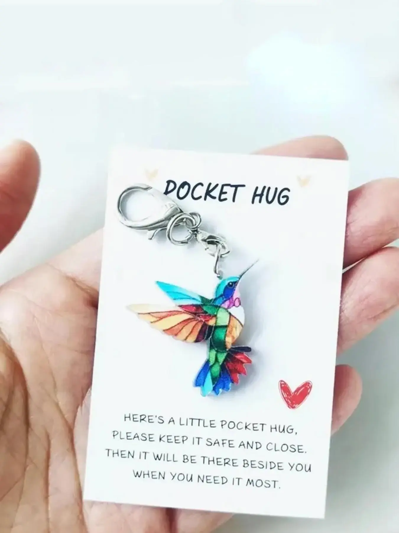1pc Pocket Hug Colorful Hummingbird Keychain Healing Warm Heart Small Card Gift, Pocket Hug Pendant, Give Friends and Friends Parting Comfort, Small Healing Festival Commemorative Gift, Carry on Bag Hanging Accessories