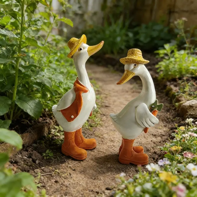 Creative Couple Duck Resin Figurine Garden Decoration Hat Duck Home Decor Ornament, Unique Gift Idea for Couples