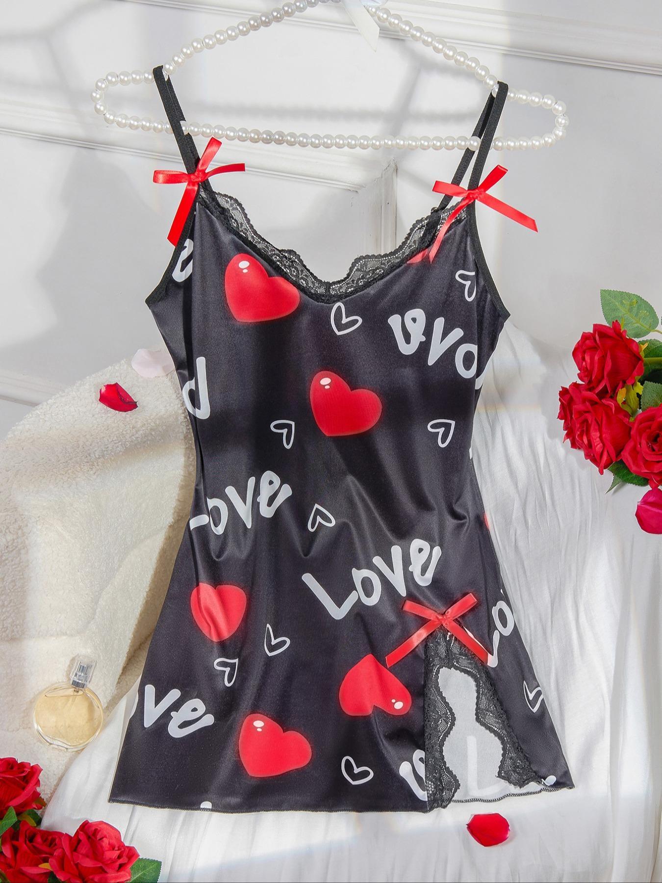 Women's Heart Print Adjustable Spaghetti Strap Nightdress, Elegant Sleepwear for All Seasons, Lightweight Fabric, Romantic Valentine's Day Gift