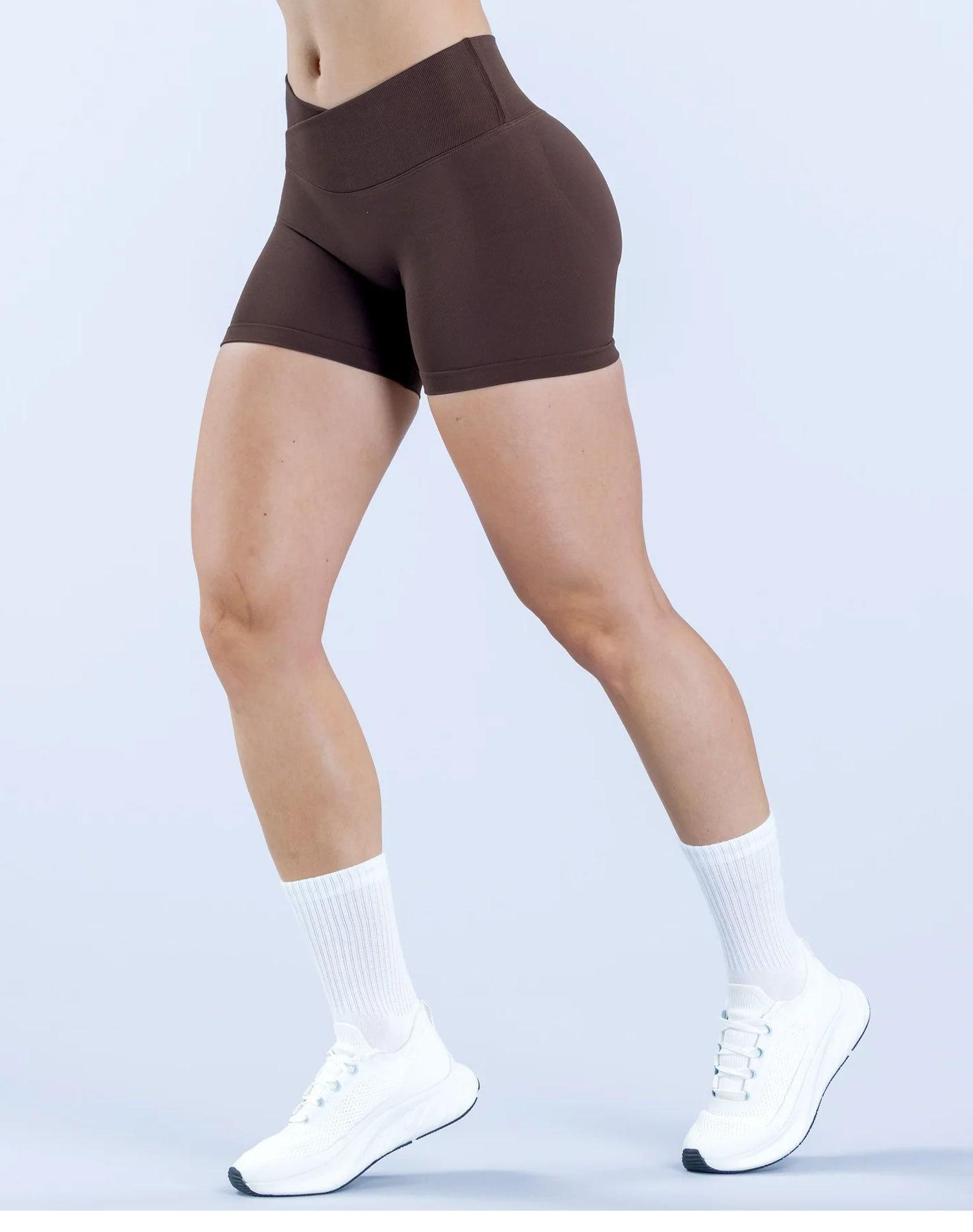 DFYNE Front Cross-Waist Lifting Yoga Shorts, Seamless Knitted Peach Butt Fitness Pants