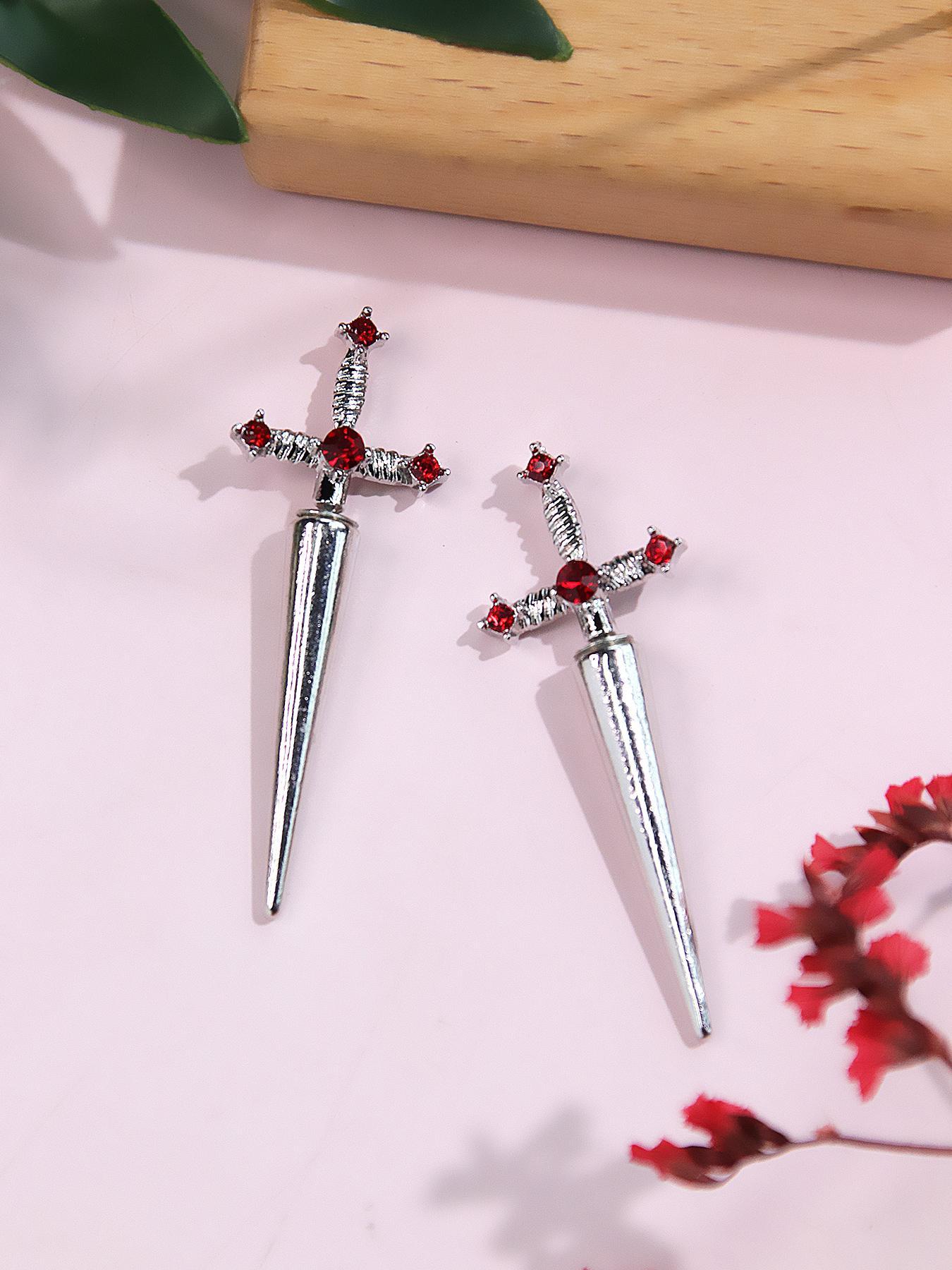 Women's Easter Street Sword Decor Alloy Studded Cross Earrings, Casual All-match Jewelry for Girls Gift, Simple Classic Fashion Accessories for Daily Wear