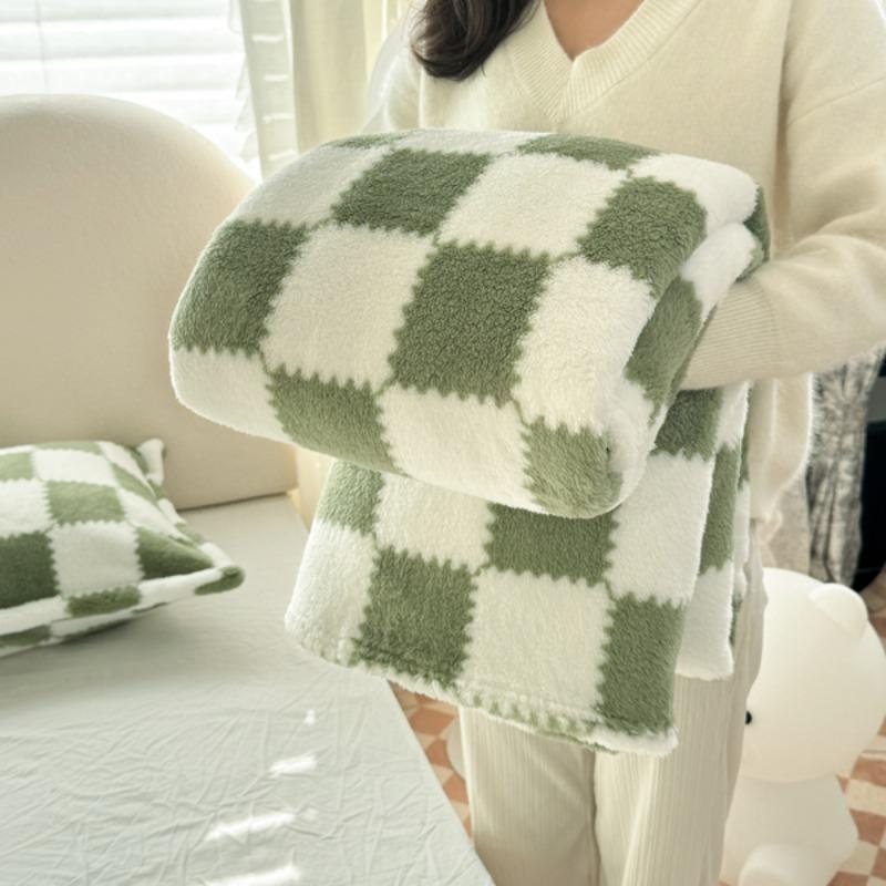 Checkerboard Pattern Blanket, 1 Count Soft Comfortable Warm Throw, Air-conditioned Room Warm Nap Blanket for Home Dormitory Camping  Office
