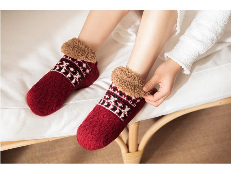 Super Warm Non-Slip Winter Floor Socks Velvet Slippers Sleep Socks for Women Men Snow Carpet Home Wear