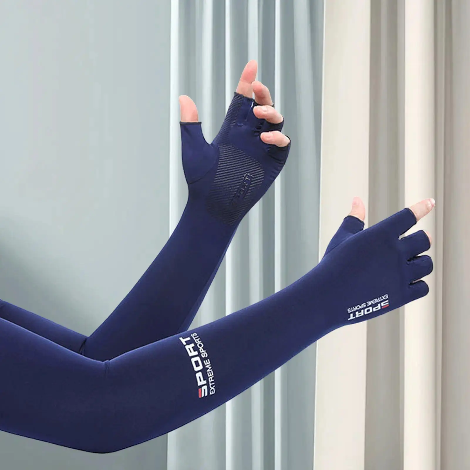 Athletic Cooling Covers, Pull On Ice Silk Fabric with UV Shielding, Moisture-Wicking for Fitness and a Secure Fit that Prevents Sliding, Arm Sleeves Cover, Cooling Sports Sleeve, Protective Sleeve