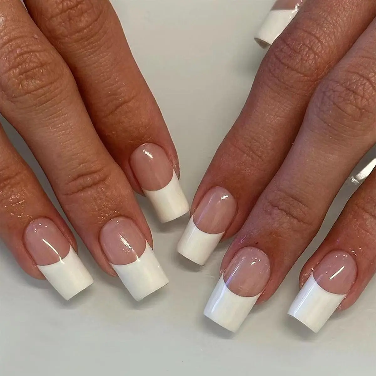 Women's Square Detachable French White Edge Simple Style Full Cover Press-On Nails Set, Reusable Fake Nail Tips for Daily Office, Party Events, French Tip Nails