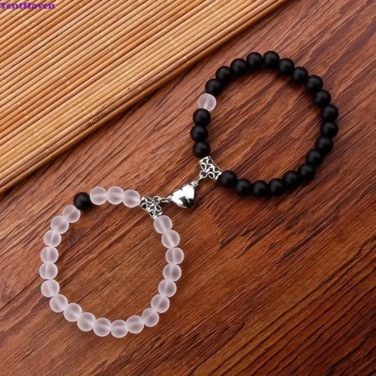 Bracelets – Couple Matching Partner Wrist Jewelry, Magnetic Heart Lock Matte Onyx Stone Bead Bracelet Set, Two Piece Connectable Wrist Accessory for Lovers, All Season Comfort Fit Smooth Stone Beads, Gift for Girlfriend, Boyfriend, Valentine’s Day & Anniv