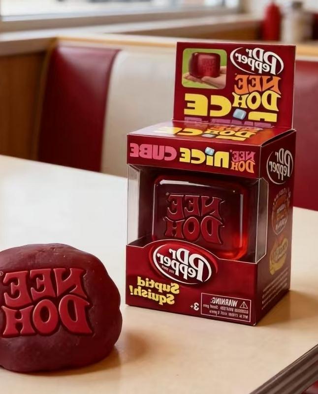 Portable Ice Cube Stress Relief Toy – Soothing Sensory Squeeze Fidget, Calms Anxiety & Improves Focus for ADHD & Autism, Ideal Desk & Travel Gift