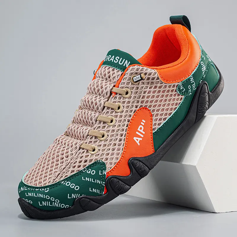 Men's low-top round-toe sneakers with spliced color-blocking and letter print designs, breathable mesh upper, stylish, trendy and versatile, suitable for all seasons, available in orange and gray, casual sports shoes for hiking and outdoor activities