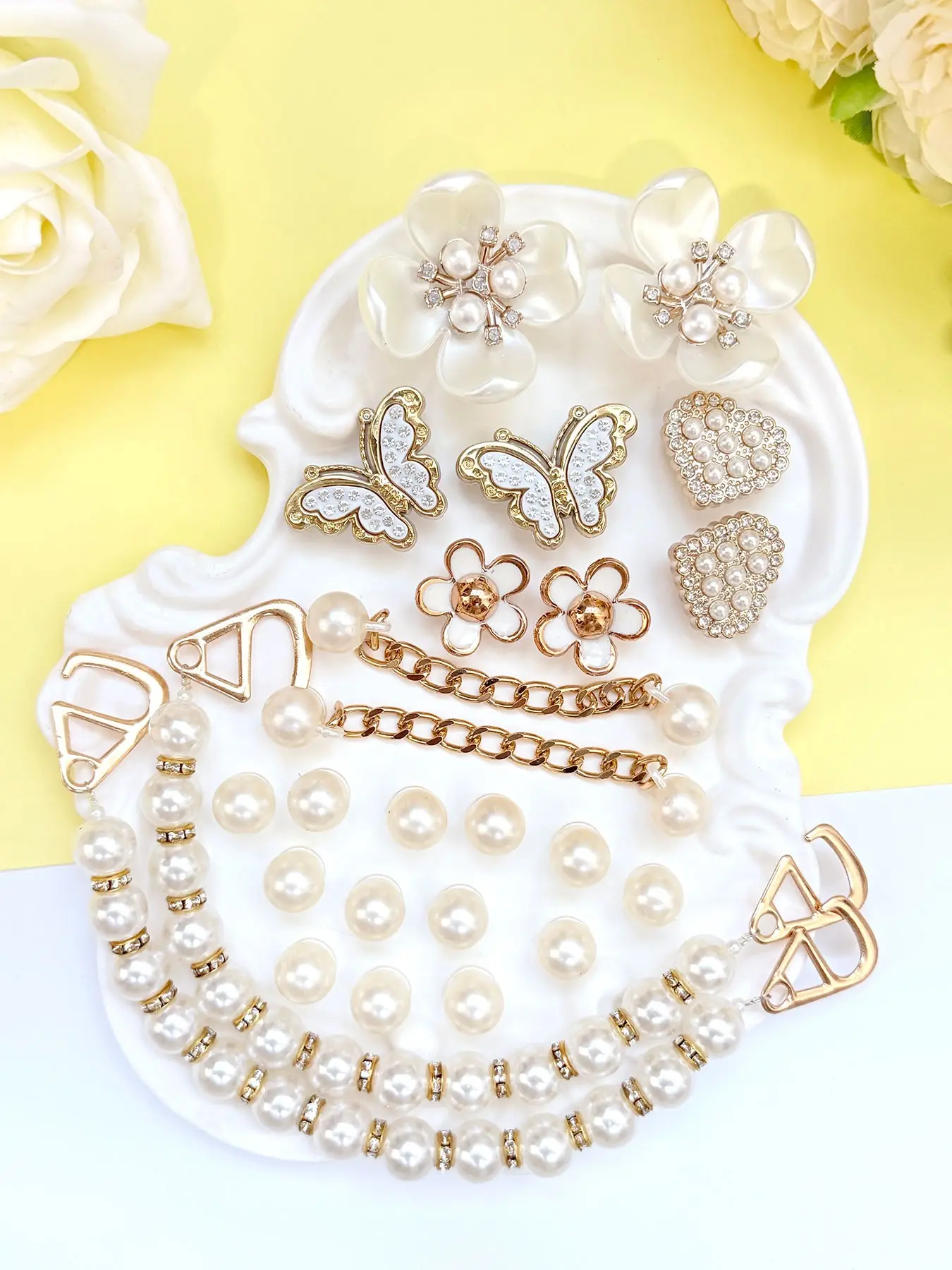 26pcs Shoe Charms Set, DIY Shoe Decorations, Pearl Butterfly Flower Collection, Elegant Accessories for Shoes, Perfect for Gift Ideas