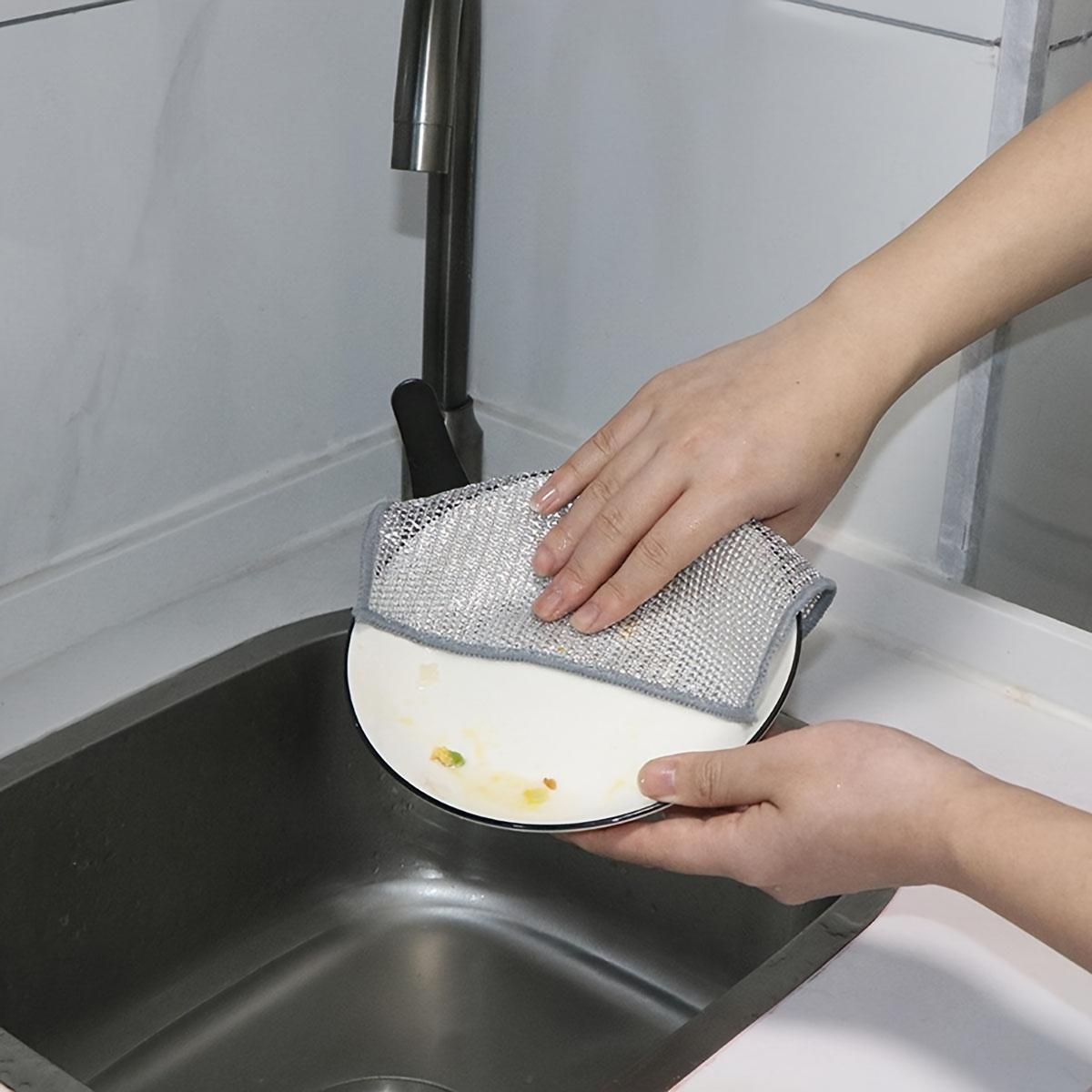 30 pieces of metal wire cleaning cloths, mesh fabric, non-stick oil, quick-drying, multi-purpose brushes, suitable for removing stains from pots and stoves, and can replace steel wool for cleaning kitchen countertops.