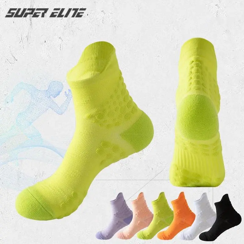 Men's Professional Badminton Socks - Male Socks with Sweat-Absorbent, Breathable, Deodorant, Antislip Grip, Comfortable Towel Bottom for Badminton Play, Available in EU Sizes, Athletic Over The Calf Socks, Lightweight Breathable Over The Calf Socks