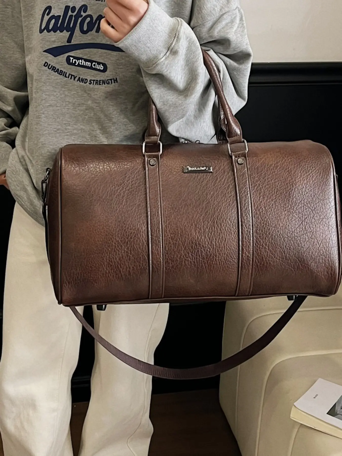 Fashion Solid Color Duffle Weekender Luggage Bag, Simple Retro Versatile Fitness Bag, Large Capacity Handheld Shoulder Crossbody Travel Bag, Adjustable Strap, Zip Closure