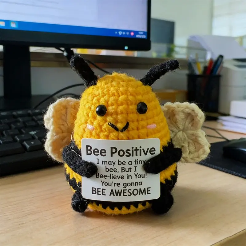Handmade Crochet Bee Doll Ornament, Unique Handcrafted Decorative Piece, Perfect for Home Decoration, 1pcs Manual Crafted Bee Figurine