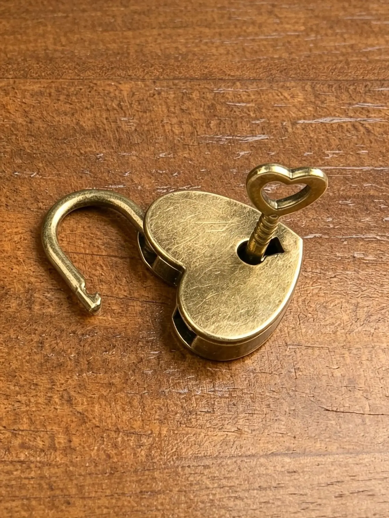 2-Pack Retro Heart Mini Locks, Keychain Drawer Locks, Door Locks for Student Dorms, Small Household Backpack Locks, Compact Security Accessories