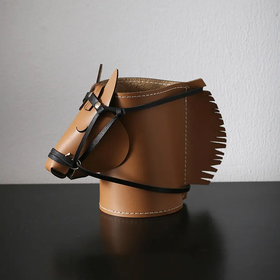 Luxury Horse Head Pen Holder, High-End Leather Storage Box, Living Room Study Desk Decor, Remote Control Brush Organizer