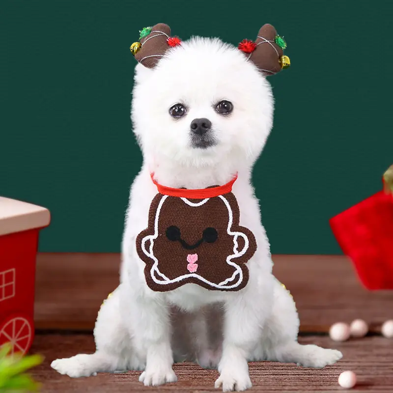 Holiday Theme Cotton Pet Clothes - Reindeer, Gingerbread, Snowman Designs for Cats and Dogs, Including Cat Bibs, Collars, and Saliva Towels