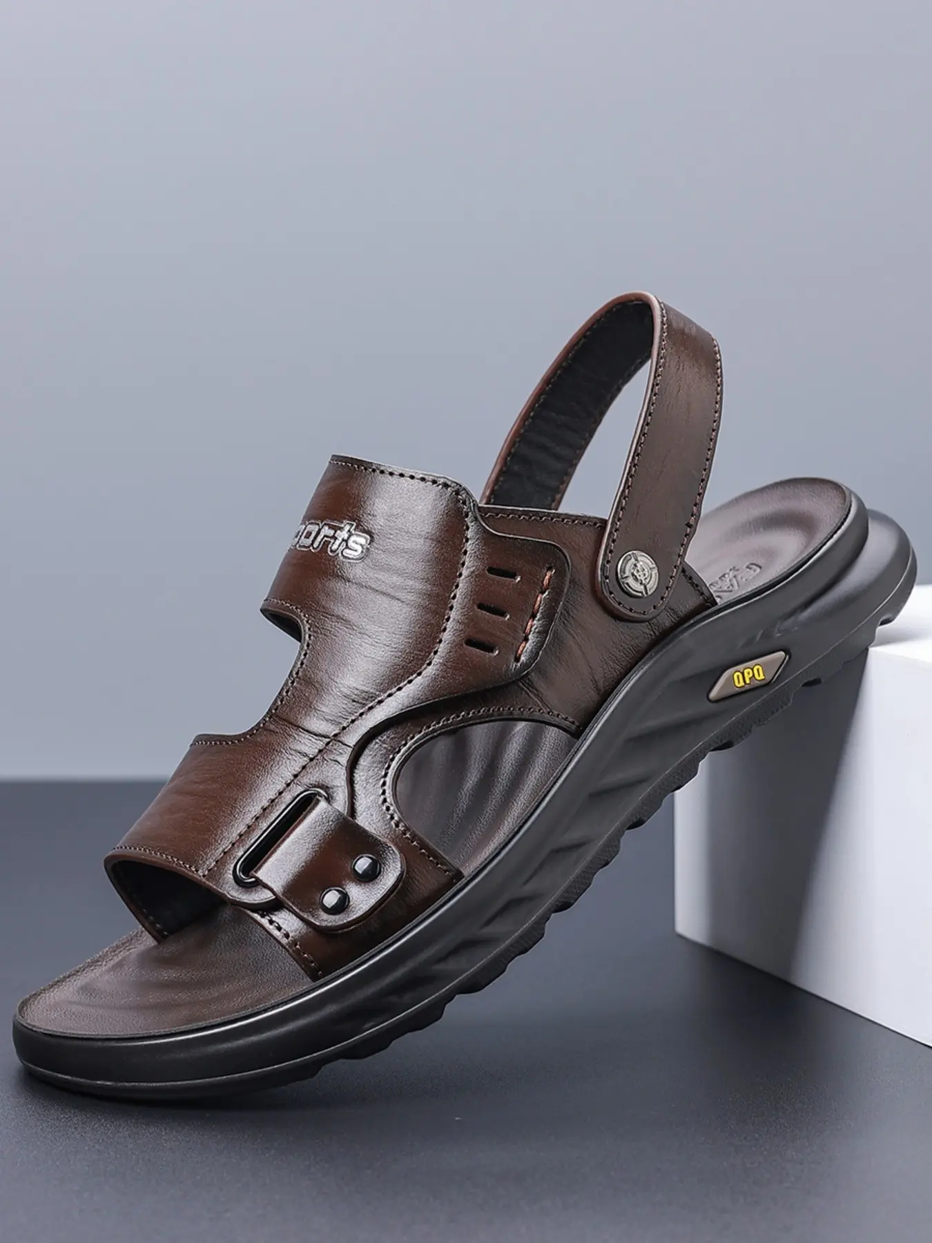 Men's Lightweight Classic Sandals, Secure Buckle Closure System, Flexible Sole, Ideal for Travel and Casual Wear, Comfortable Footwear